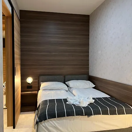 아파트 Select Woodside & 카파오닉